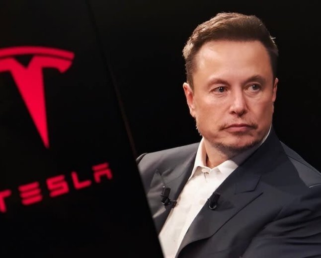 Tesla Robotaxi Dallas & Houston Rollout vs. Waymo Lead